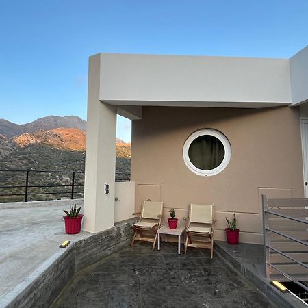 Capostango Apartments - Stunning Views Of Libyan Sea Ano Rodhakinon Exterior photo