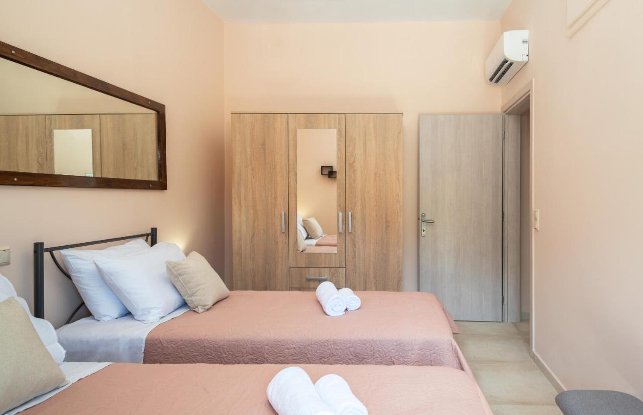 Capostango Apartments - Stunning Views Of Libyan Sea Ano Rodhakinon Exterior photo